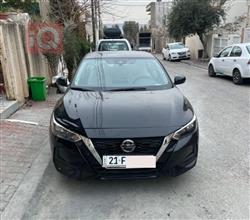 نیسان سێنترا
